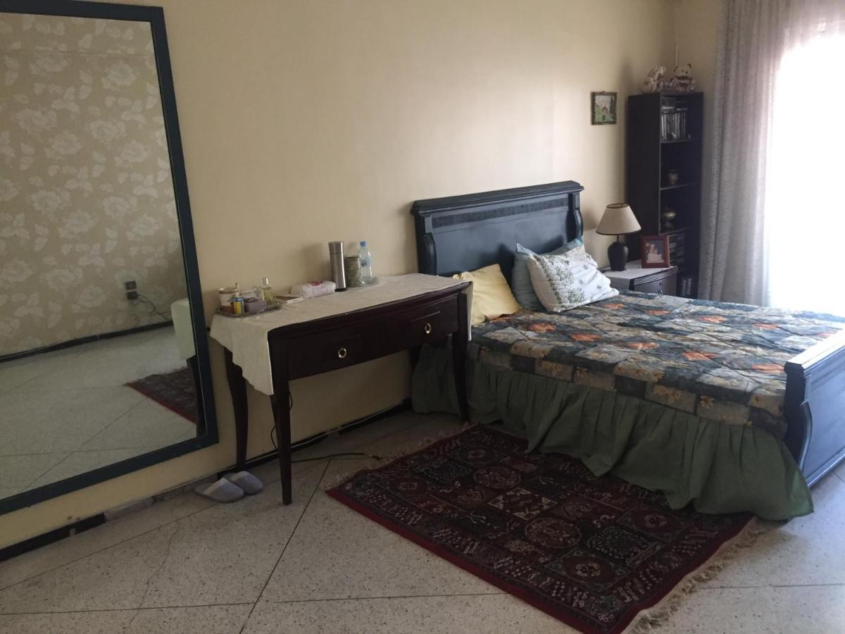 Room In Guest Room - Property Located In A Quiet Area Close To The Train Station And Town Casablanca Exterior foto